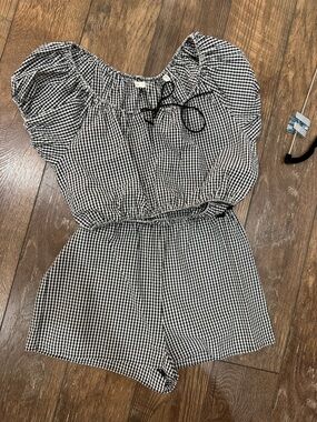 Doen Black & White Gingham Puff-Sleeve Top